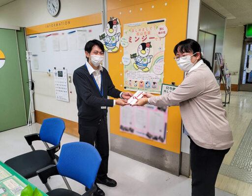 2025年ふれあいまつりの寄付金を松山市社会福祉協議会 団体支援課を通じて、日本赤十字社様へ寄付