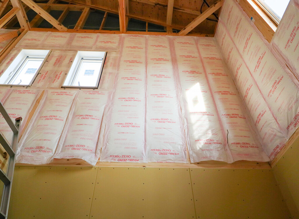松山市針田町分譲住宅　断熱材