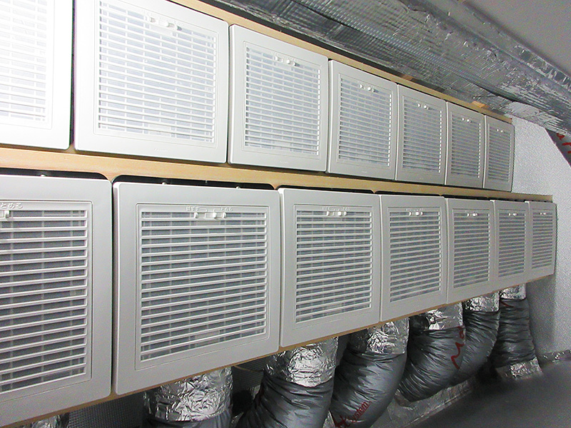 ミセスホームのまるごと断熱&全館空調マッハシステム工事中の様子