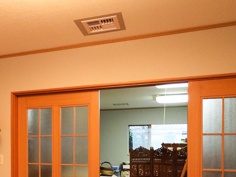 ミセスホームのまるごと断熱&全館空調マッハシステム、改修後ダクトからの吹き出し口
