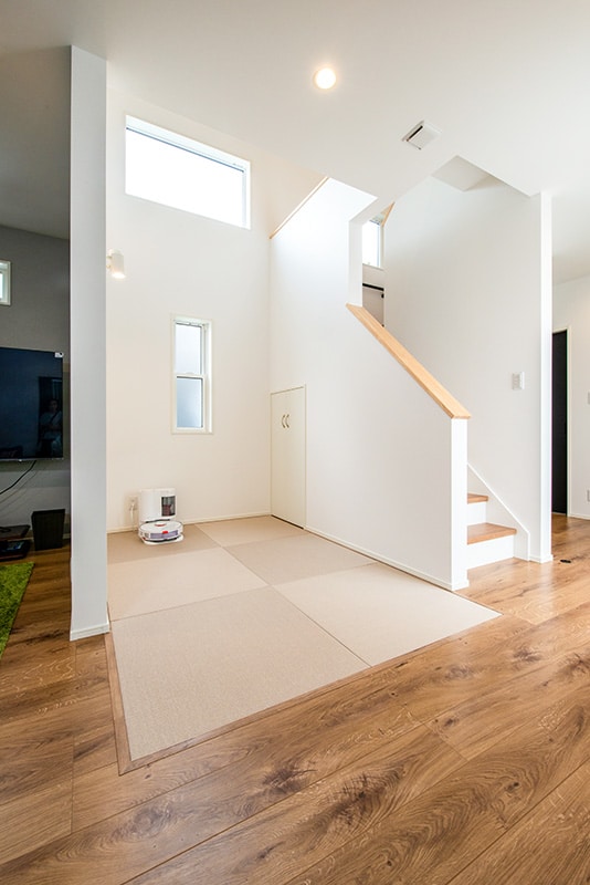 リビングタタミコーナー写真－ミセスホーム施工事例