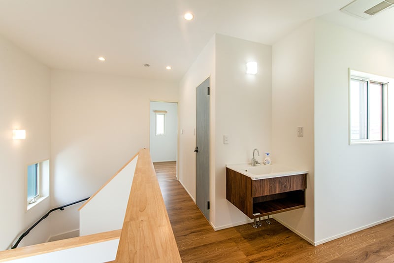 洗面スペース写真－ミセスホーム施工事例