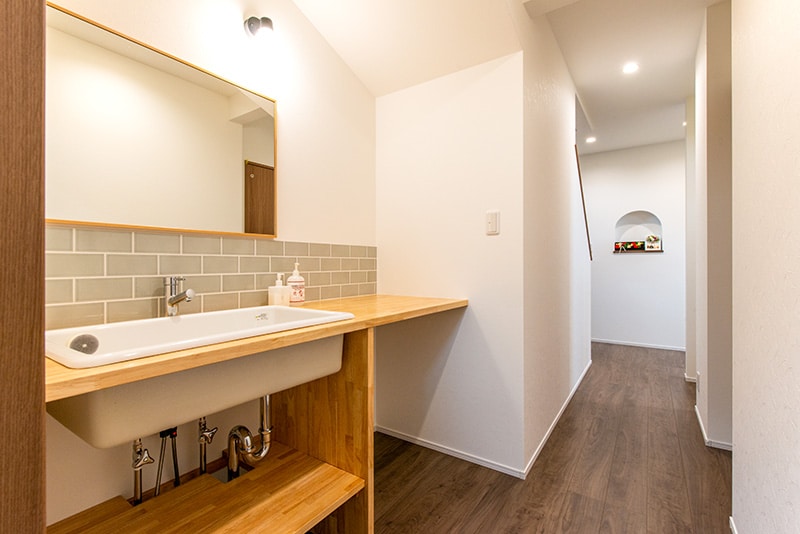 造作洗面台－ミセスホーム施工事例