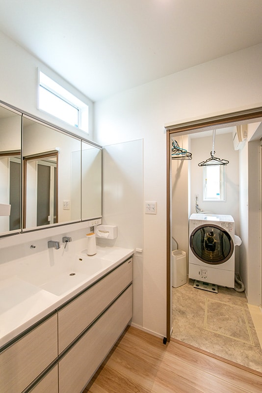 洗面スペース－ミセスホーム施工事例