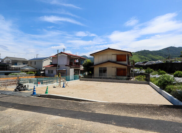 松山市東野4丁目分譲地の現地写真