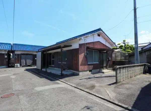 松山市針田町の平屋3DK賃貸住宅 東-2 外観
